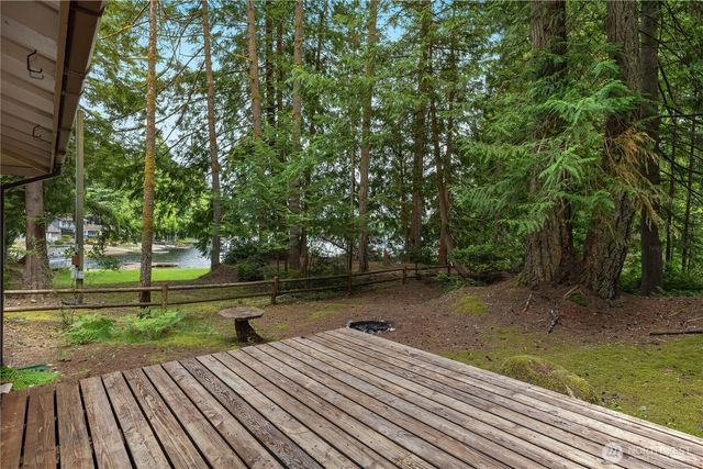 110 E Shannon Place, Shelton, WA 98584