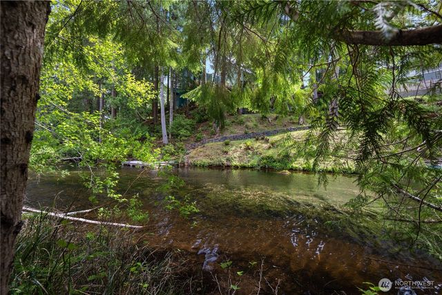 110 E Shannon Place, Shelton, WA 98584