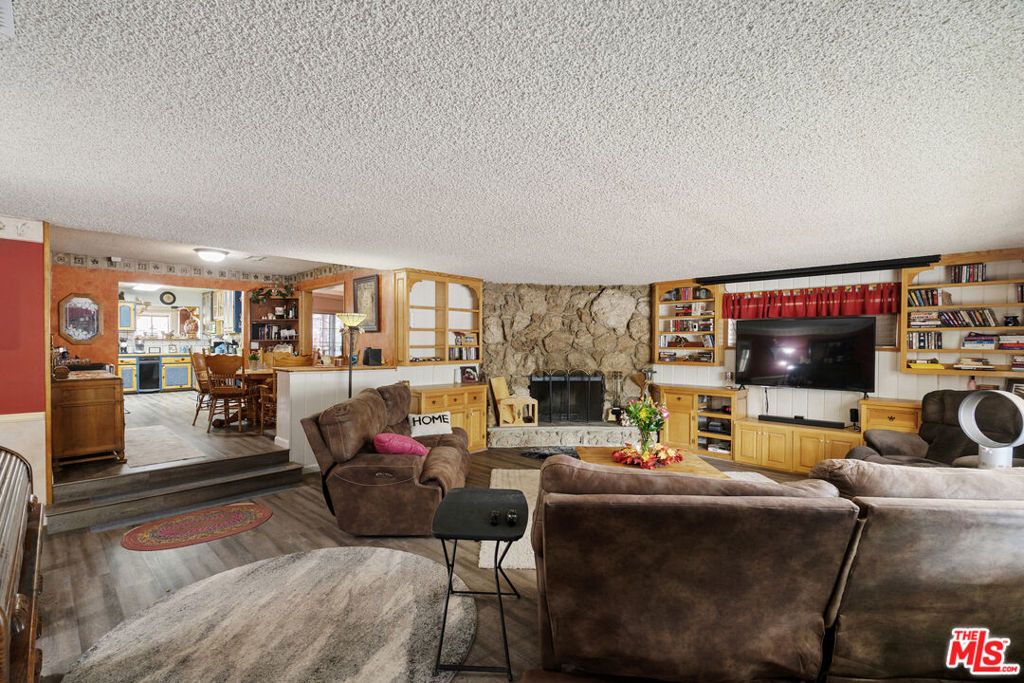 11057 Fenway Street, Sun Valley, CA 91352 — photo 3