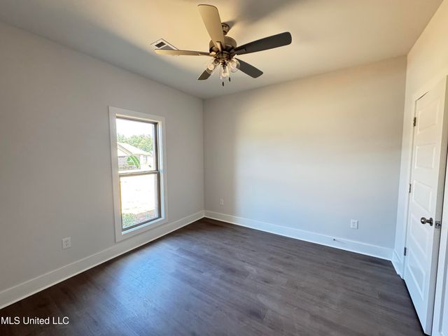 751 Magnolia Point Circle, Pearl, MS 39208