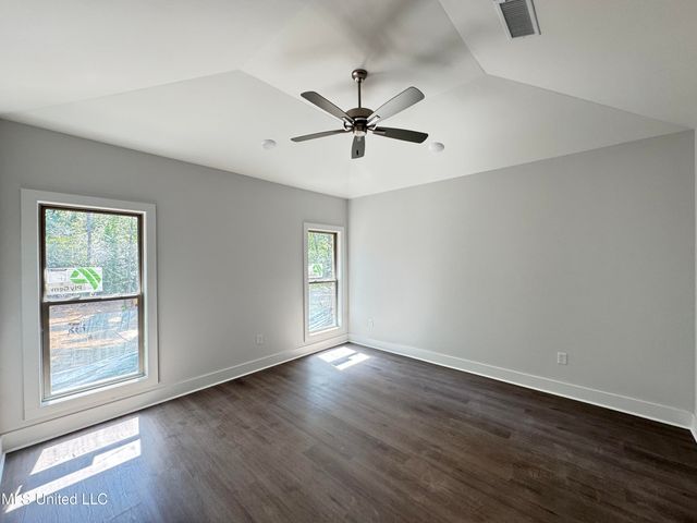 751 Magnolia Point Circle, Pearl, MS 39208