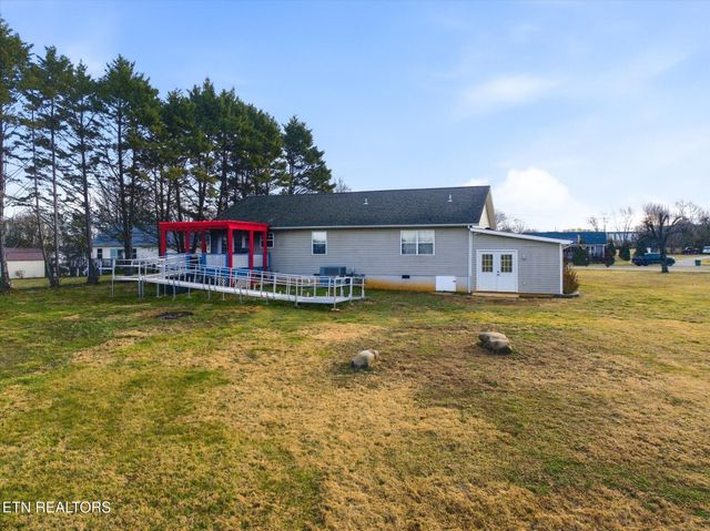 220 Autumn Lane, Madisonville, TN 37354