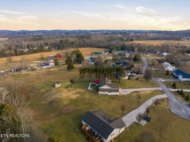 220 Autumn Lane, Madisonville, TN 37354