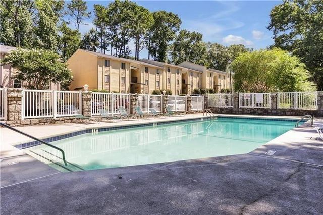 2396 Lawrenceville Highway V, Decatur, GA 30033