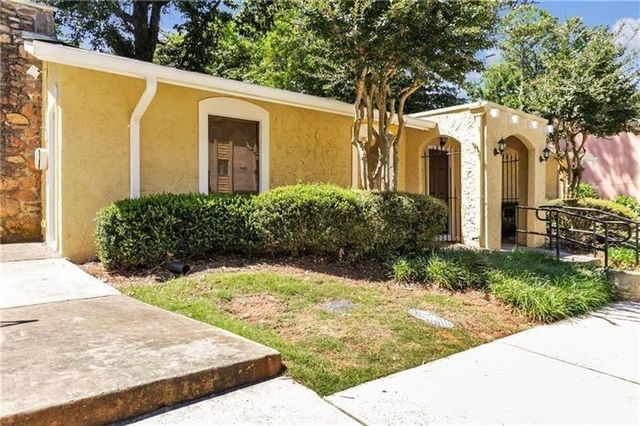 2396 Lawrenceville Highway V, Decatur, GA 30033