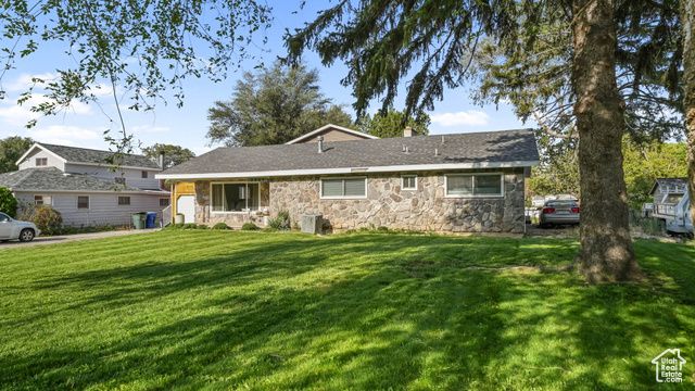 2065 ROBINS AVE, Ogden, UT 84401