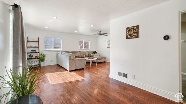 2065 ROBINS AVE, Ogden, UT 84401