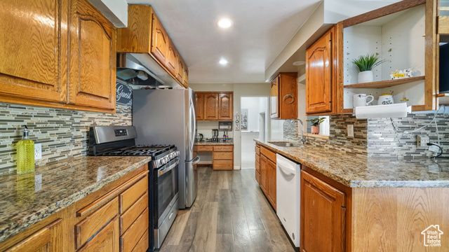 2065 ROBINS AVE, Ogden, UT 84401