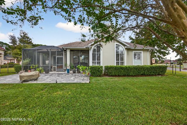 12100 RED BARN Court, Jacksonville, FL 32226