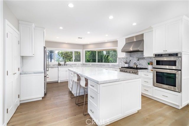 3546 Berry Drive, Studio City (los Angeles), CA 91604