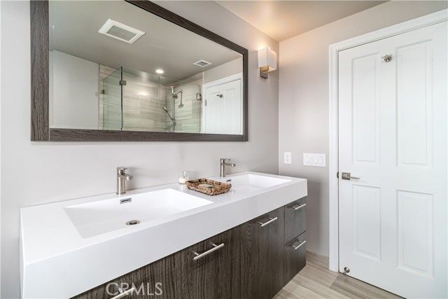 3546 Berry Drive, Studio City (los Angeles), CA 91604