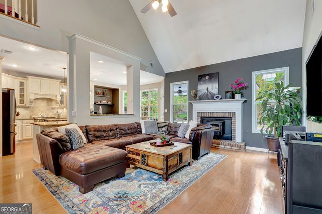 374 Persimmon Drive, Sharpsburg, GA 30277