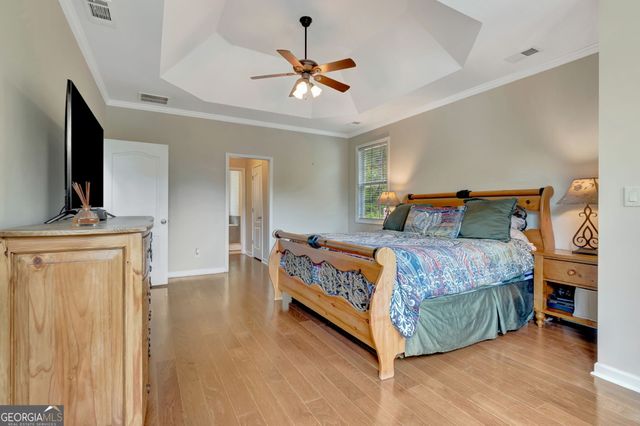 374 Persimmon Drive, Sharpsburg, GA 30277