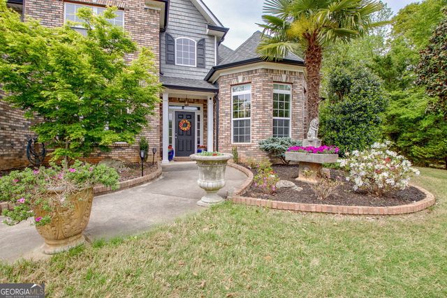 374 Persimmon Drive, Sharpsburg, GA 30277