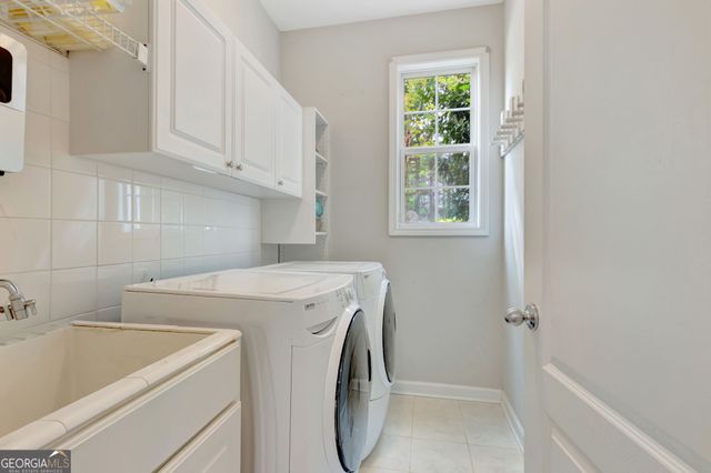 374 Persimmon Drive, Sharpsburg, GA 30277