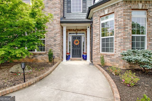 374 Persimmon Drive, Sharpsburg, GA 30277