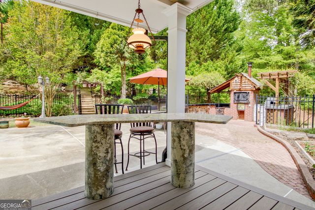 374 Persimmon Drive, Sharpsburg, GA 30277
