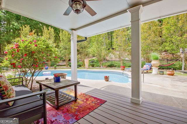 374 Persimmon Drive, Sharpsburg, GA 30277