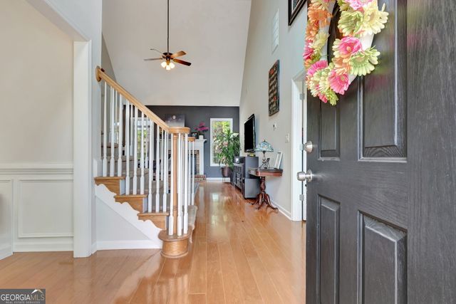 374 Persimmon Drive, Sharpsburg, GA 30277