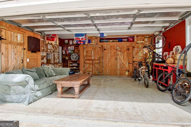 374 Persimmon Drive, Sharpsburg, GA 30277