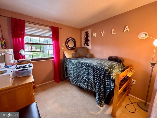 3614 ORCHARD CT, Reading, PA 19606