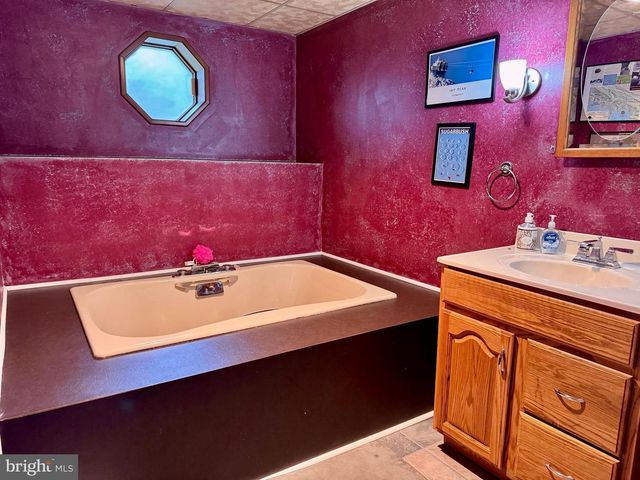 3614 ORCHARD CT, Reading, PA 19606