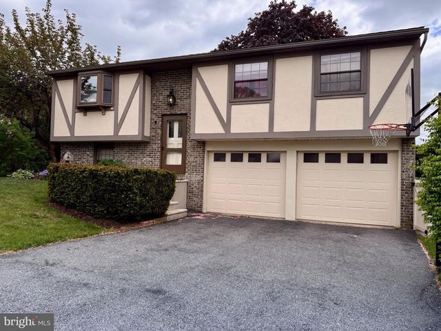 3614 ORCHARD CT, Reading, PA 19606