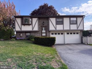 3614 ORCHARD CT, Reading, PA 19606