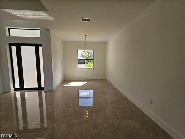 1211 McKinley AVE, Lehigh Acres, FL 33972
