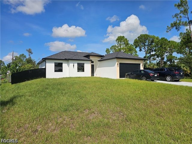 1211 McKinley AVE, Lehigh Acres, FL 33972