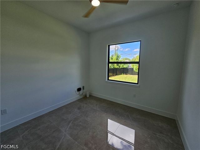 1211 McKinley AVE, Lehigh Acres, FL 33972