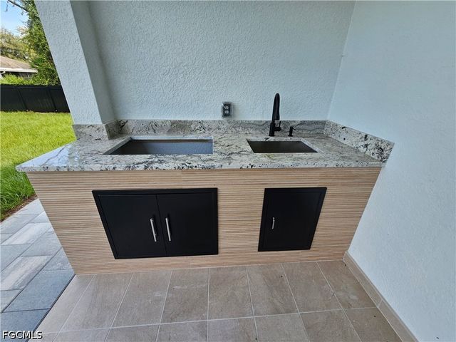 1211 McKinley AVE, Lehigh Acres, FL 33972