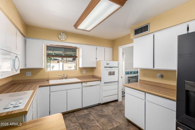 6058 E EL PASO Street, Mesa, AZ 85205