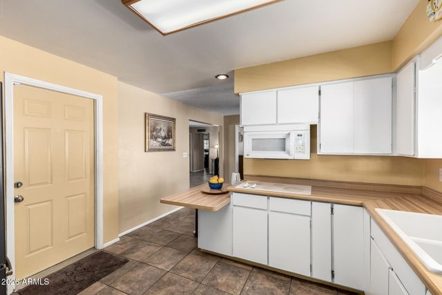 6058 E EL PASO Street, Mesa, AZ 85205