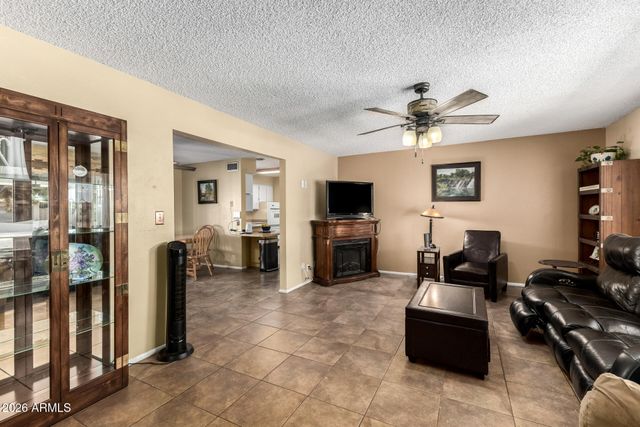 6058 E EL PASO Street, Mesa, AZ 85205