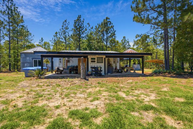 149 Pearl Bonnett Road, Windsor, SC 29856