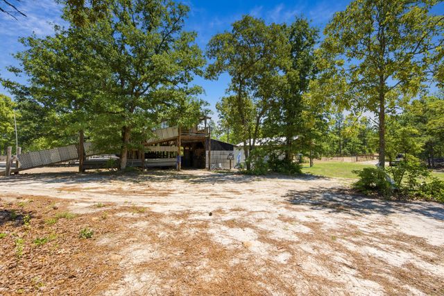 149 Pearl Bonnett Road, Windsor, SC 29856
