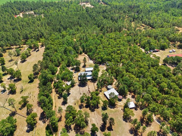 149 Pearl Bonnett Road, Windsor, SC 29856