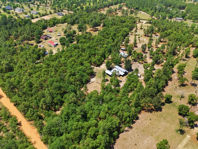 149 Pearl Bonnett Road, Windsor, SC 29856