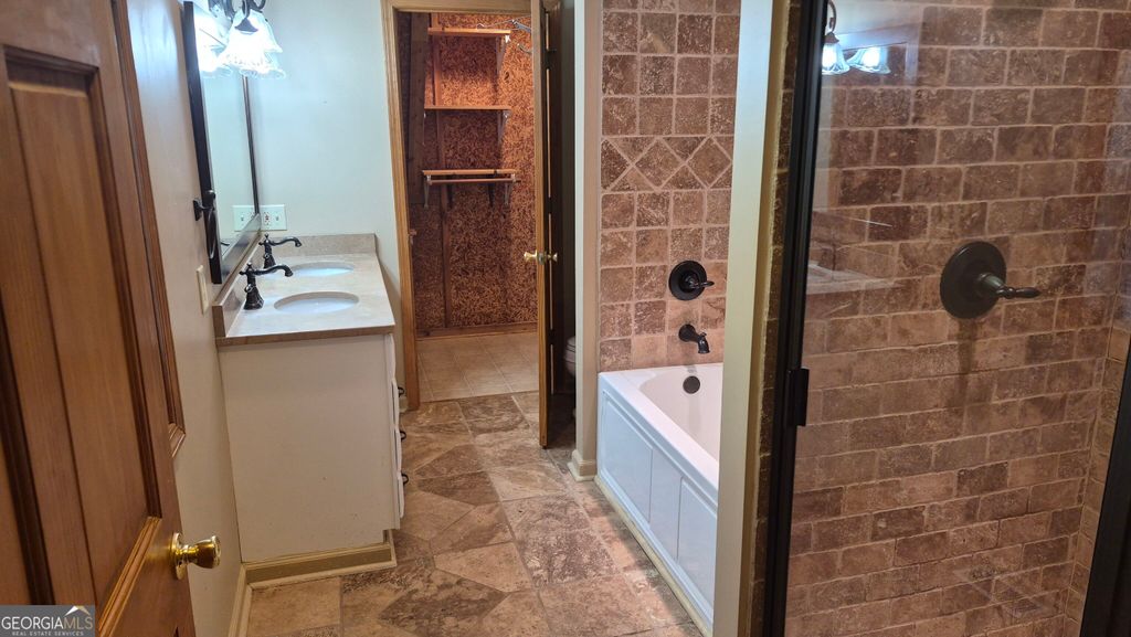 217 McCartan Trail, Clarkesville, GA 30523 — photo 4