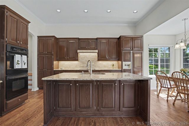 3524 E 102nd Place, Tulsa, OK 74137