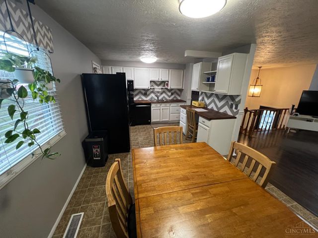 609 Jeffery Court, Mason, OH 45040