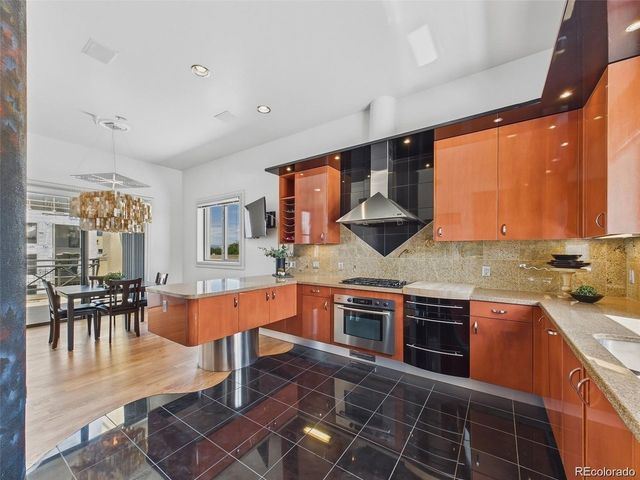 180 Cook St 509, Denver, CO 80206
