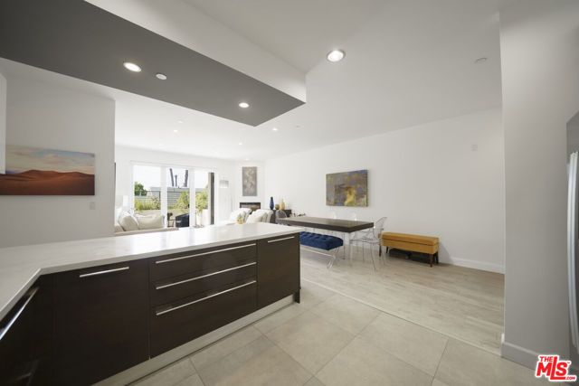 118 S Kenwood Street 105, Glendale, CA 91205