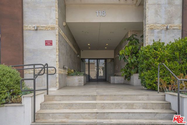118 S Kenwood Street 105, Glendale, CA 91205