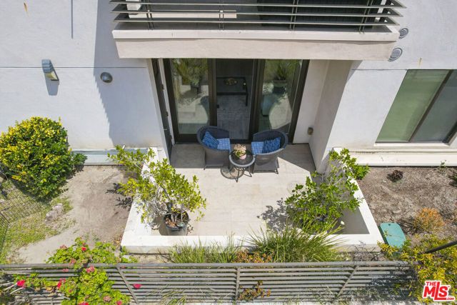 118 S Kenwood Street 105, Glendale, CA 91205