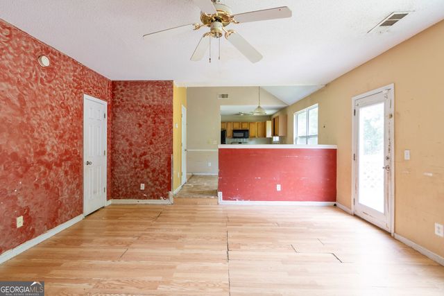 2783 High Tide Drive, Atlanta, GA 30349