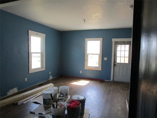 2701 Mondamin Avenue, Des Moines, IA 50310