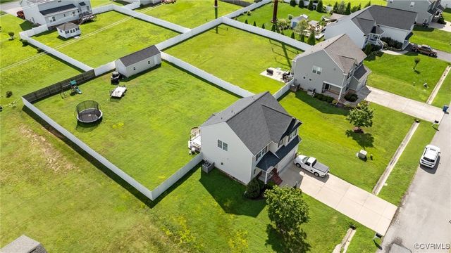 325 Kilt Dr, Chester, VA 23836