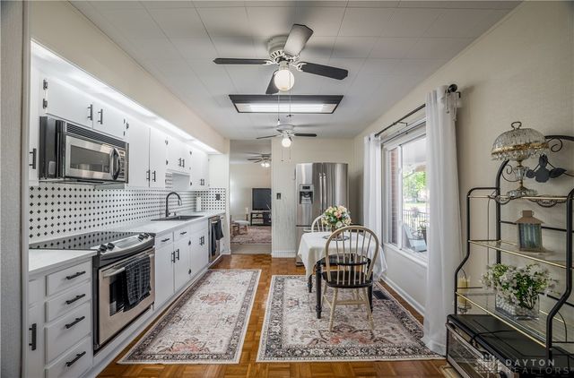 7008 Bobolink Place, Harrison Twp, OH 45414